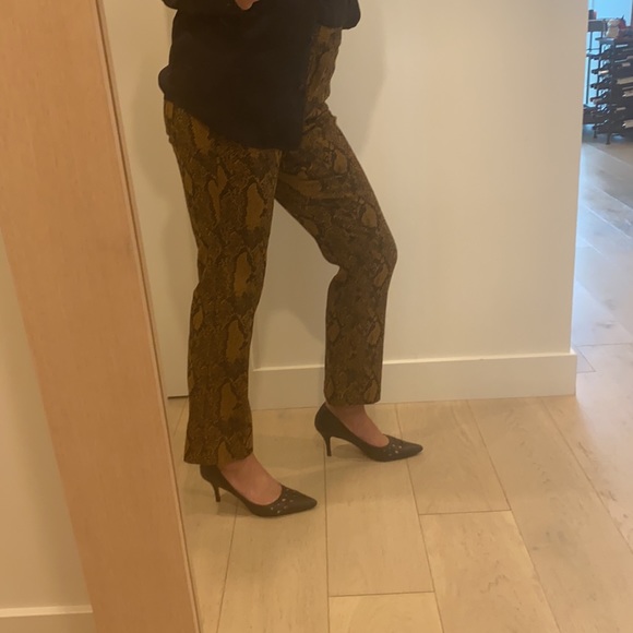 Joie snake skin pants size 6 cropped  2019 fall - Picture 3 of 6